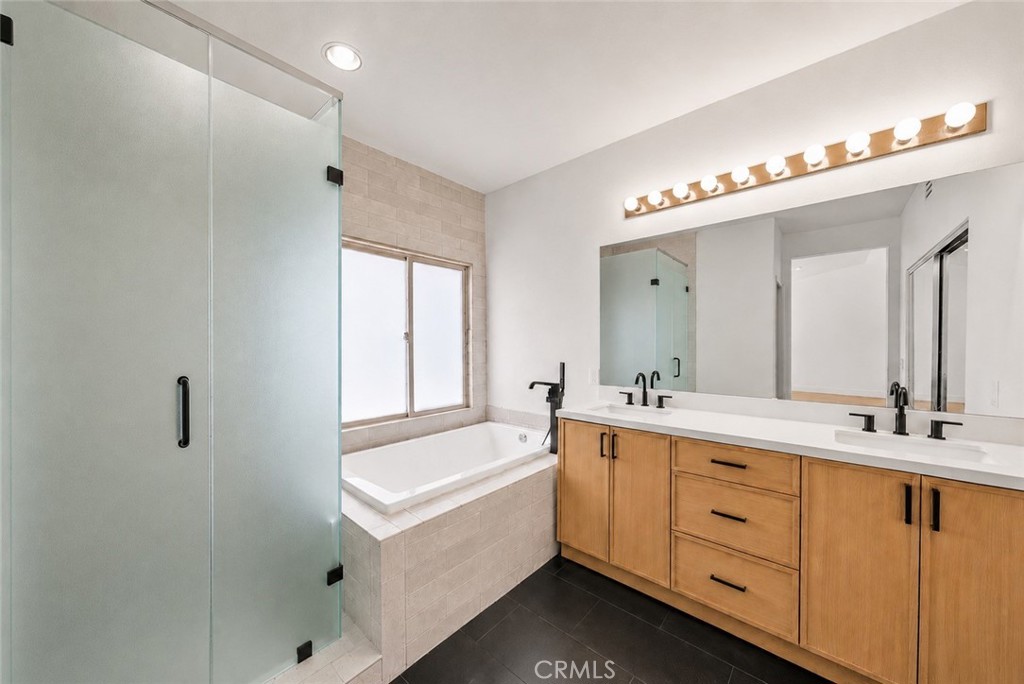 28379 Calex Dr Property Photo 40