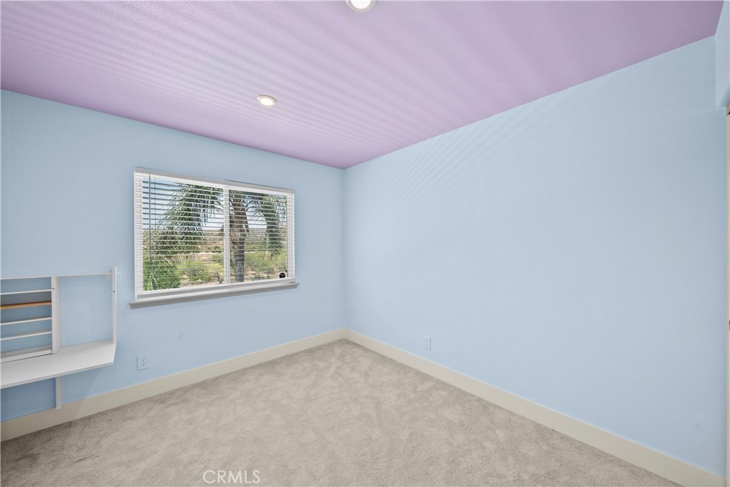 28379 Calex Dr Property Photo 44