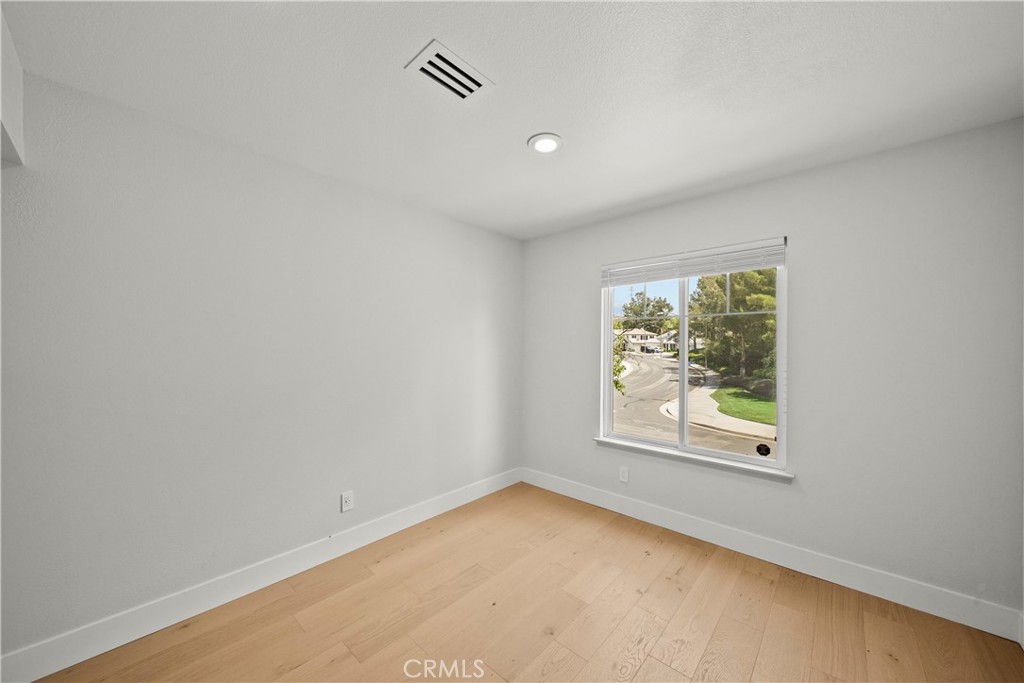 28379 Calex Dr Property Photo 46