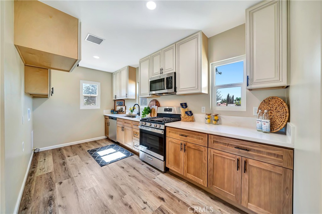 4741 W Avenue M12 Property Photo 12