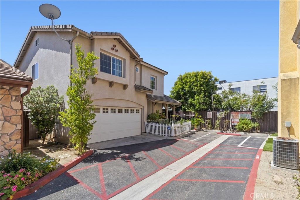 14522 Day Lily Property Photo 2