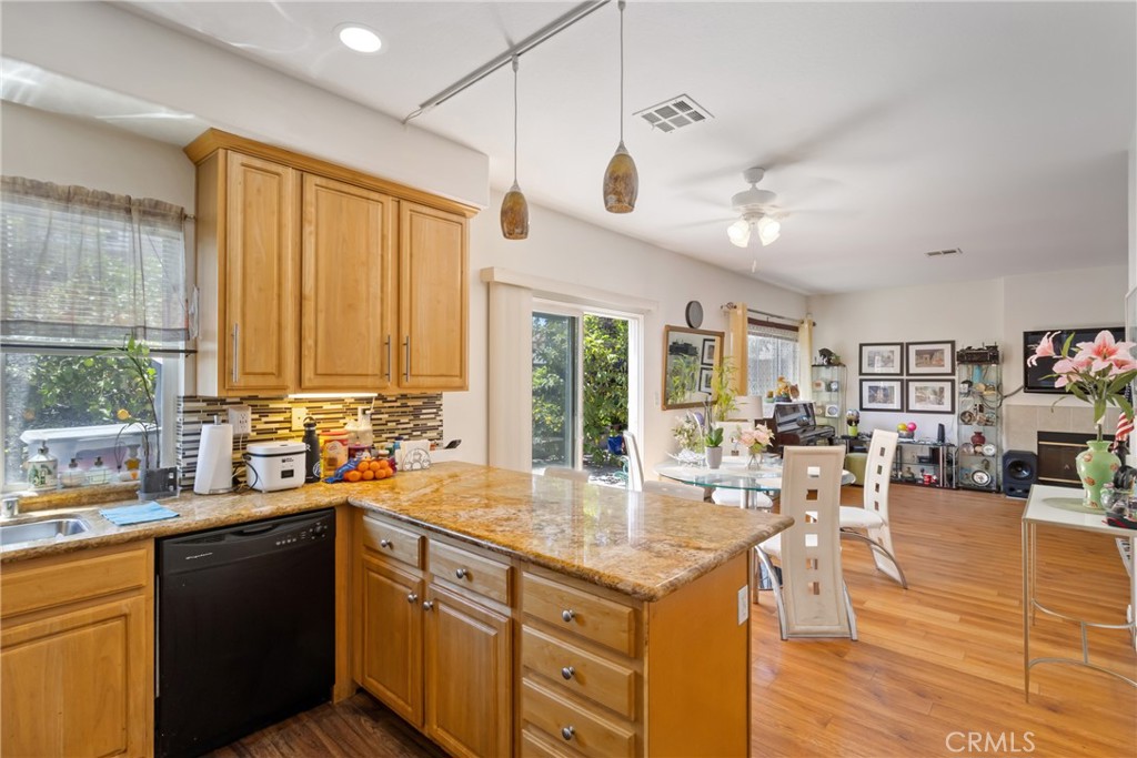 14522 Day Lily Property Photo 14