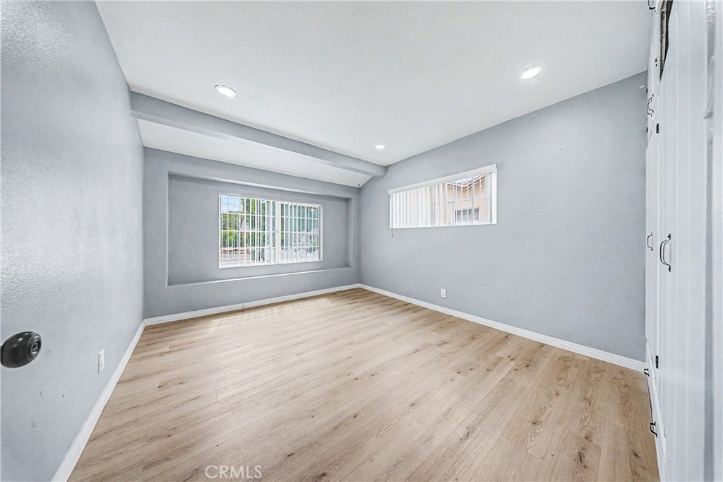 5651 Radford Avenue Property Photo 15