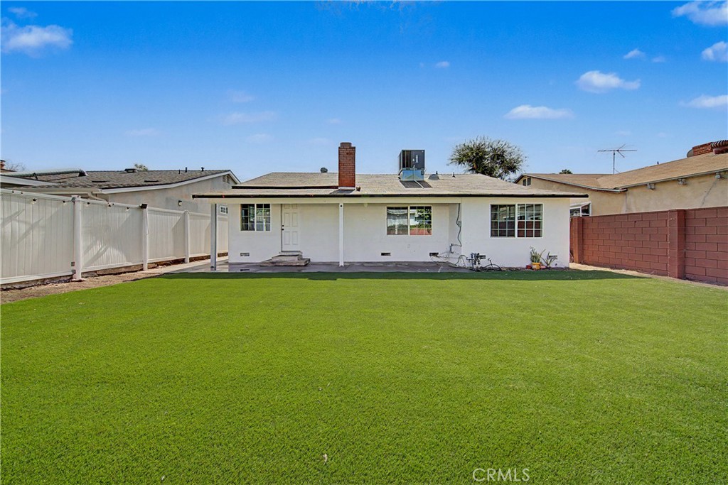 5651 Radford Avenue Property Photo 21