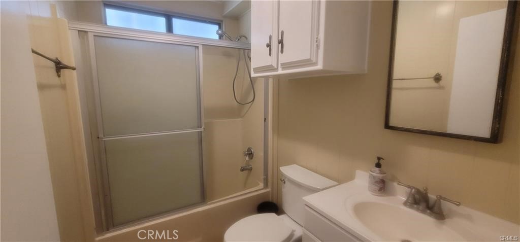 2800 Johnson Property Photo 14