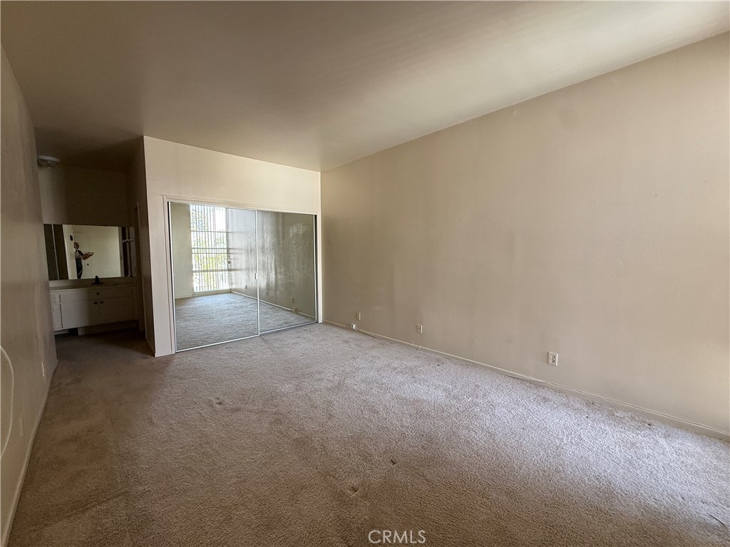 14144 Dickens 310 Property Photo 17