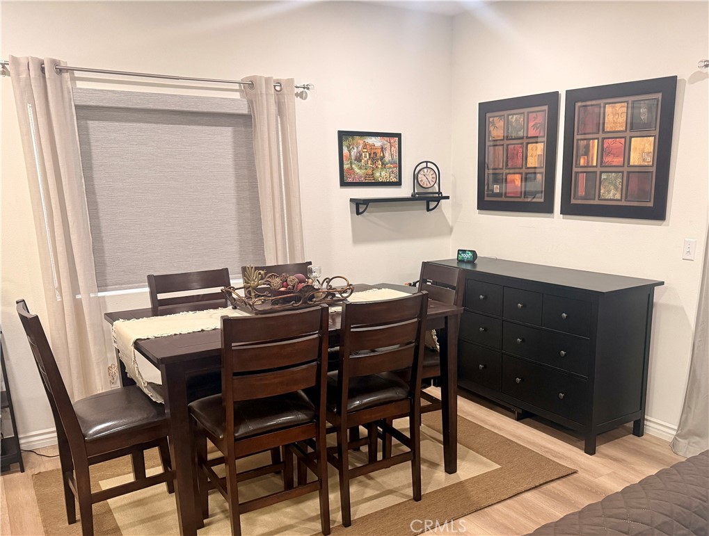 8554 Burnet Property Photo 4