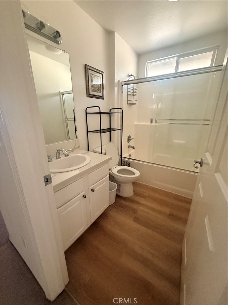 8554 Burnet Property Photo 18