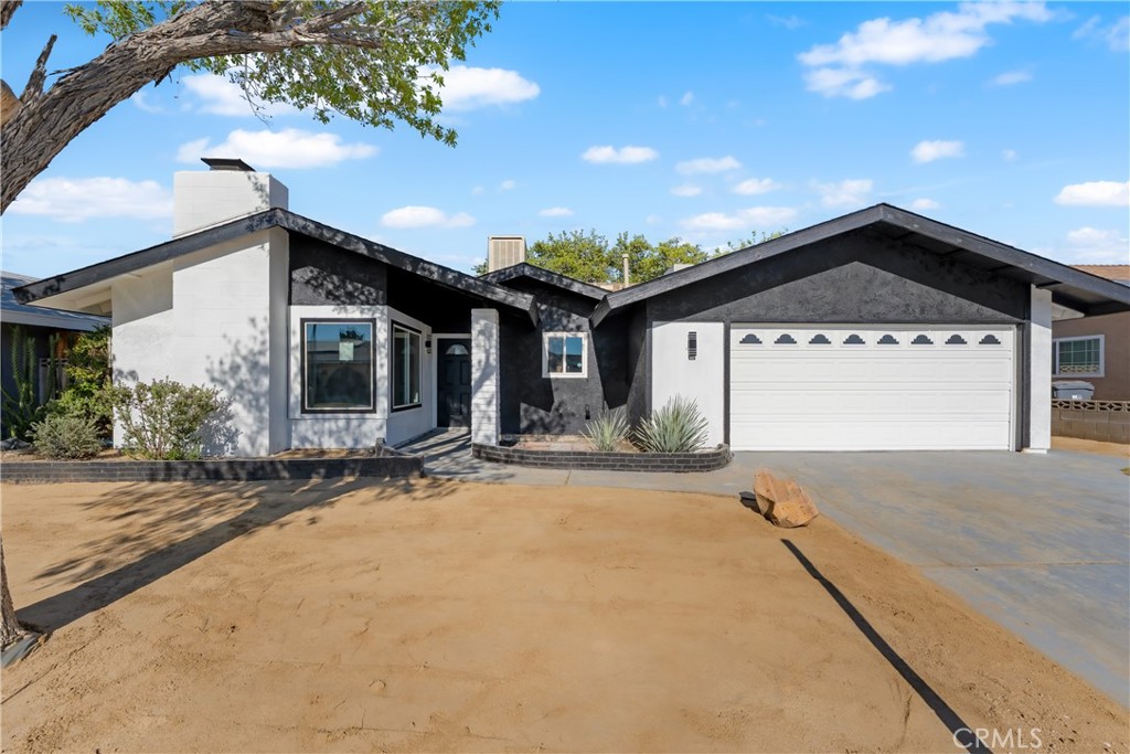 44934 Hanstead Property Photo 3