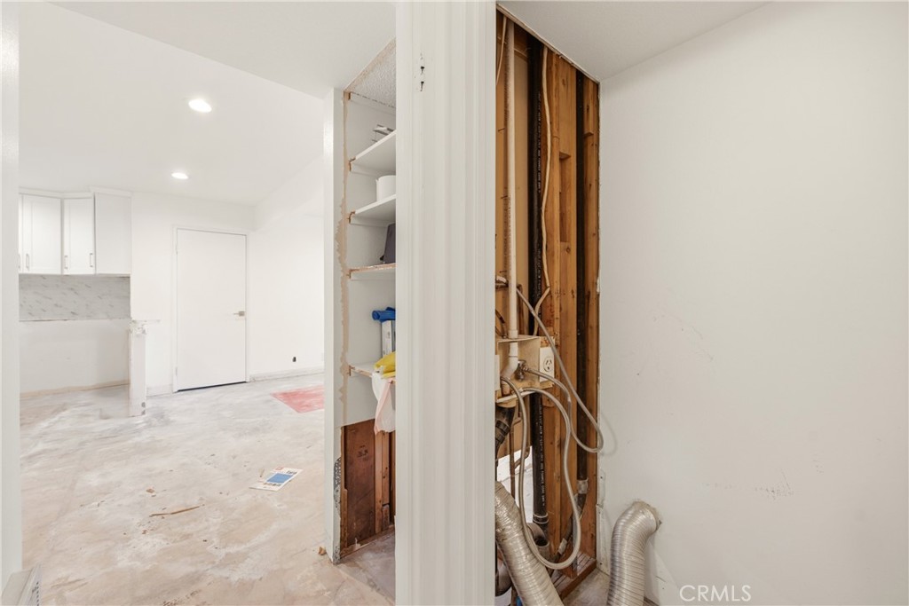 1175 Tivoli 73 Property Photo 12
