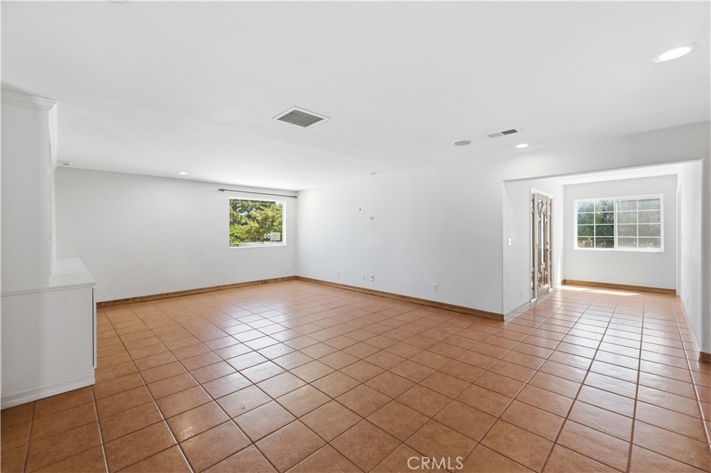 4806 W Avenue M14 Property Photo 6