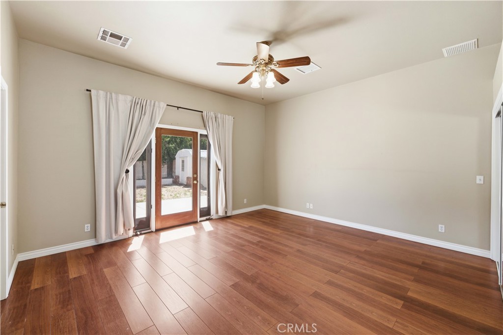4806 W Avenue M14 Property Photo 29