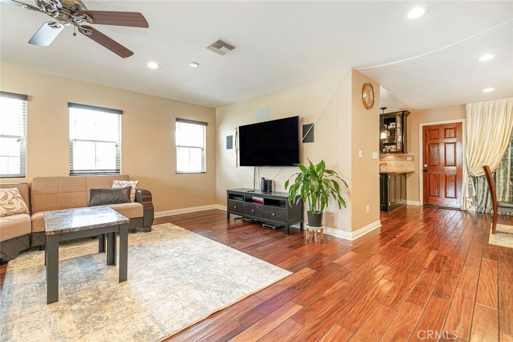 7129 Forbes Avenue Property Photo 13