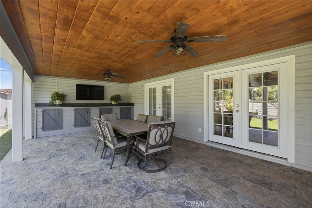 24335 Jennifer Place Property Photo 26