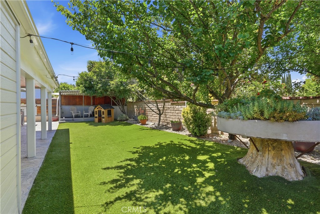 24335 Jennifer Place Property Photo 30