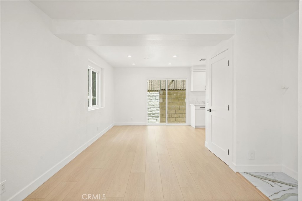 7010 Lennox Avenue C Property Photo 6