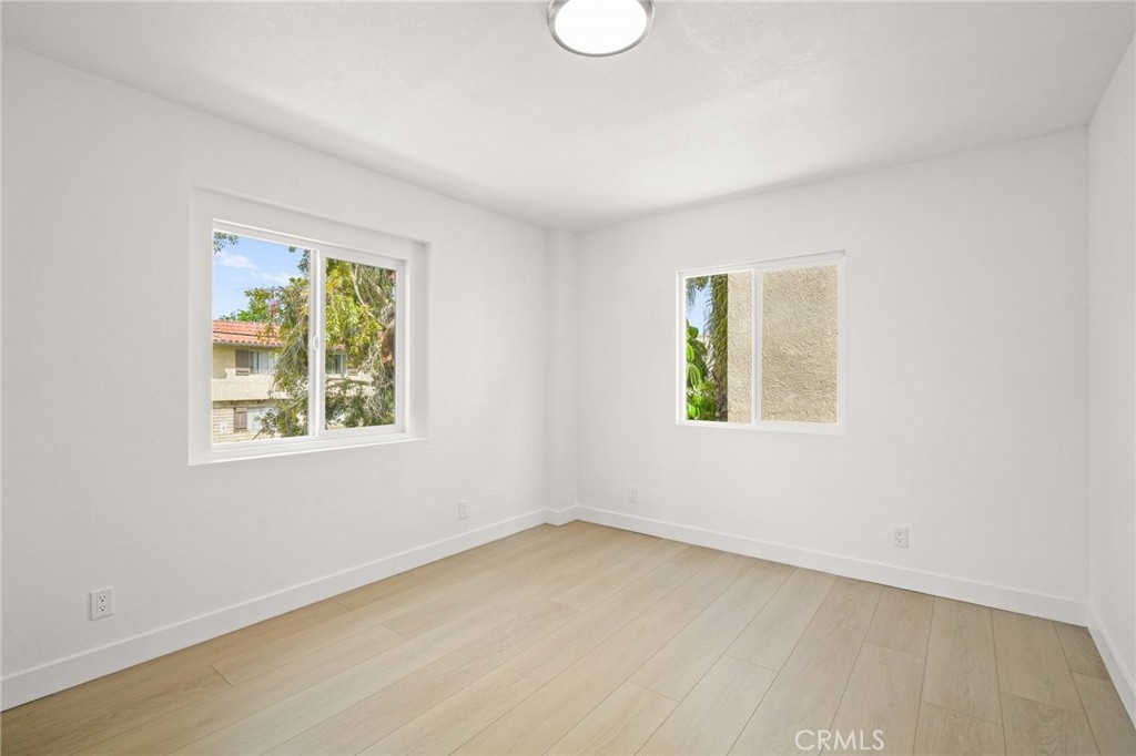 7010 Lennox Avenue C Property Photo 20