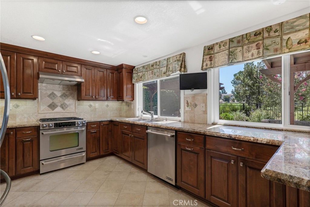 11496 Twin Hills Property Photo 21