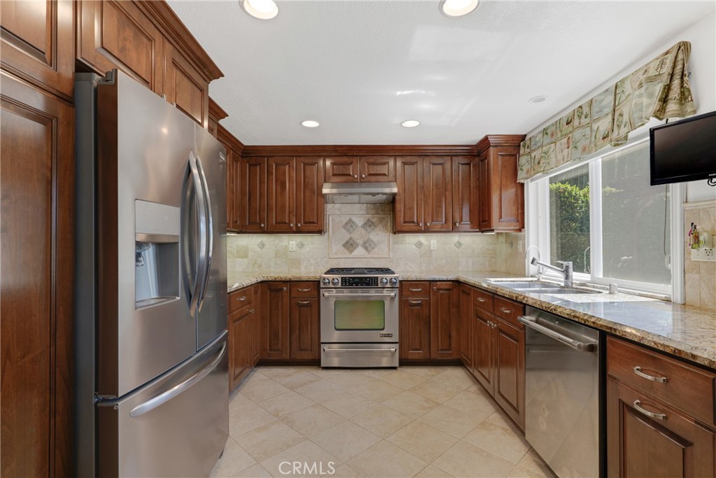 11496 Twin Hills Property Photo 22