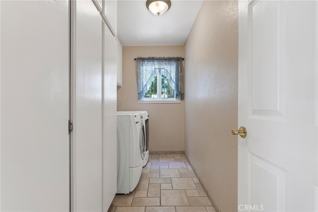 11496 Twin Hills Property Photo 40