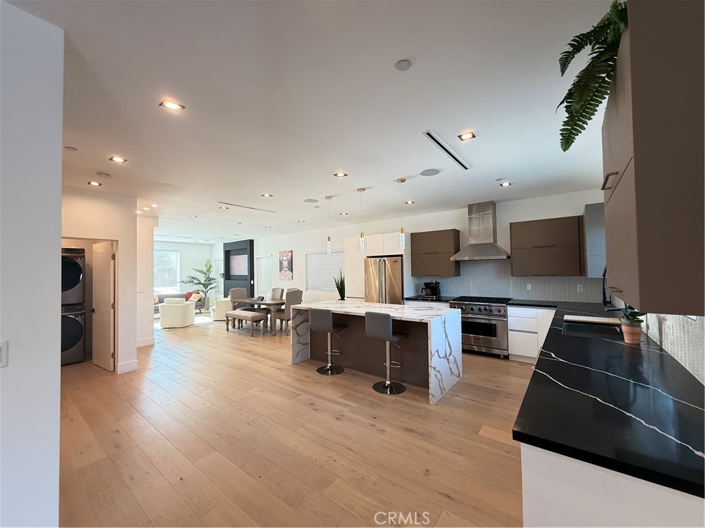18039 Rosita Property Photo 4