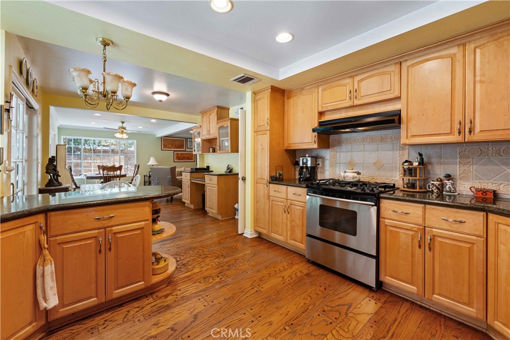 19932 Turnberry Property Photo 10