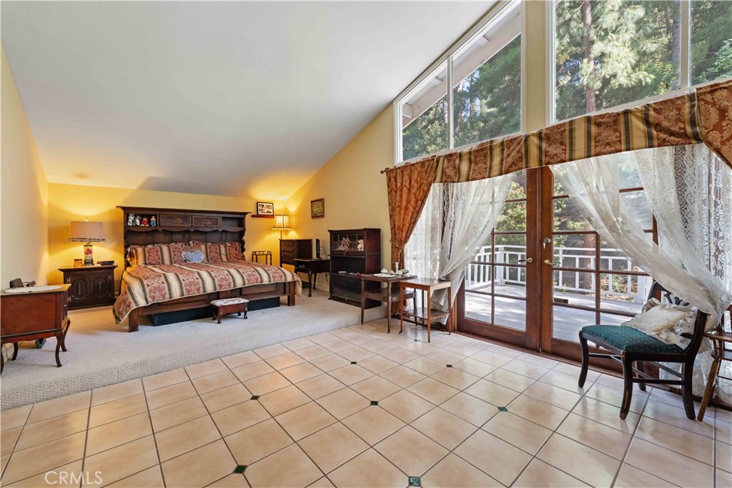 19932 Turnberry Property Photo 17