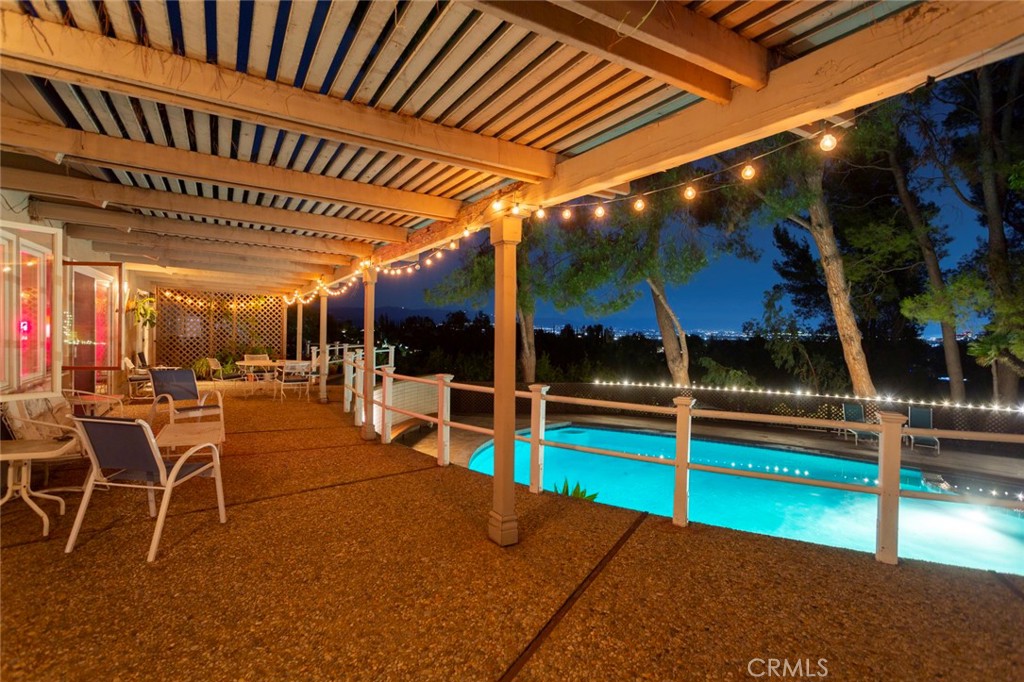5798 Penland Road Property Photo 9