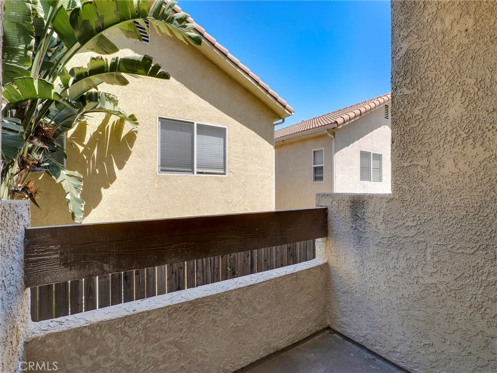 18954 Sherman Way 9 Property Photo 12