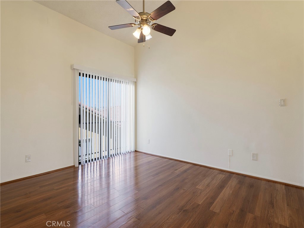 18954 Sherman Way 9 Property Photo 14