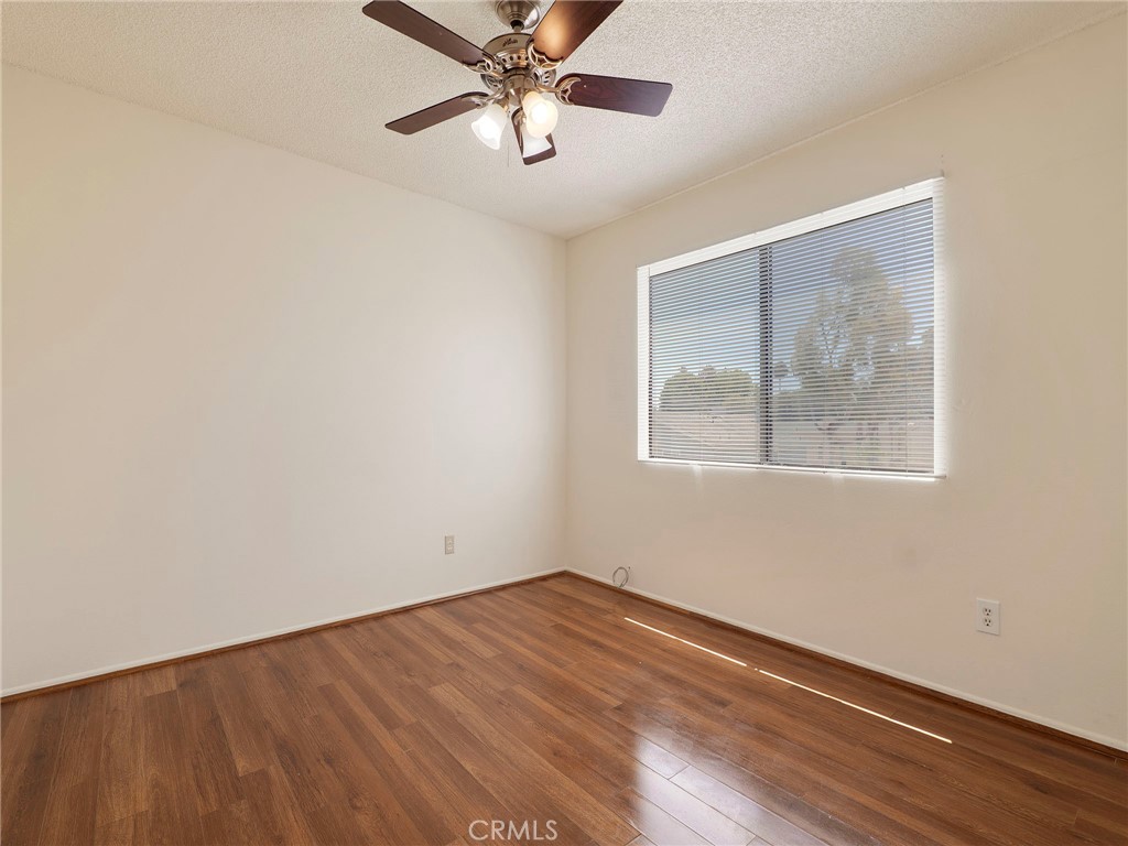 18954 Sherman Way 9 Property Photo 17