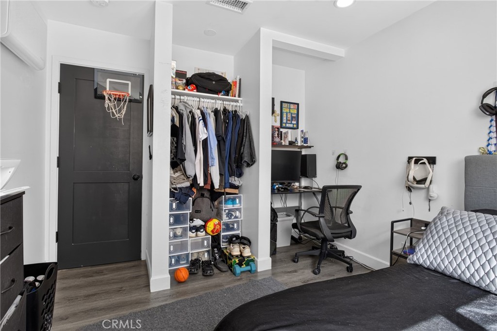 1834 Hillary Court Property Photo 25