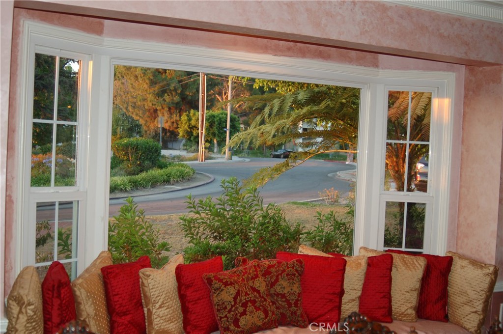 13978 Summit Drive Property Photo 30