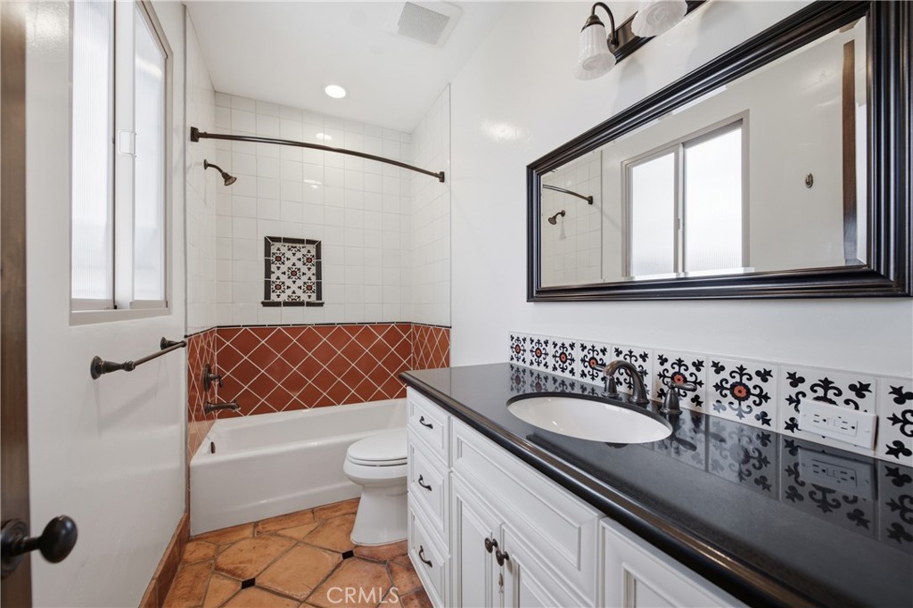 1918 Harriman Lane Property Photo 28