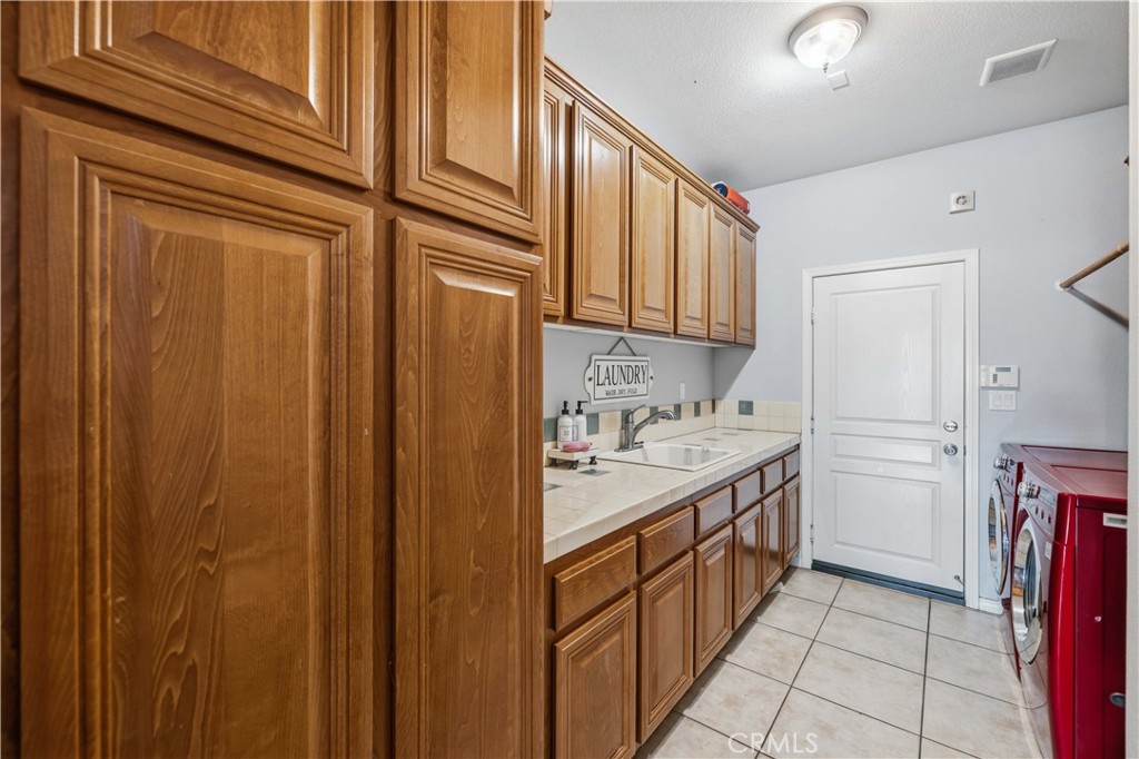 3031 Desert Moon Avenue Property Photo 23