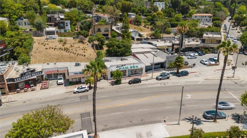11274 Ventura Boulevard Property Photo 29