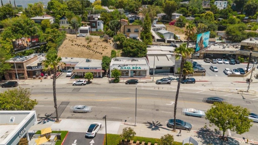 11274 Ventura Boulevard Property Photo 30