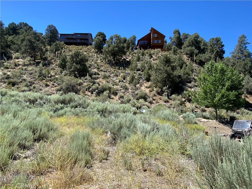 2505 Glacier Property Photo 1