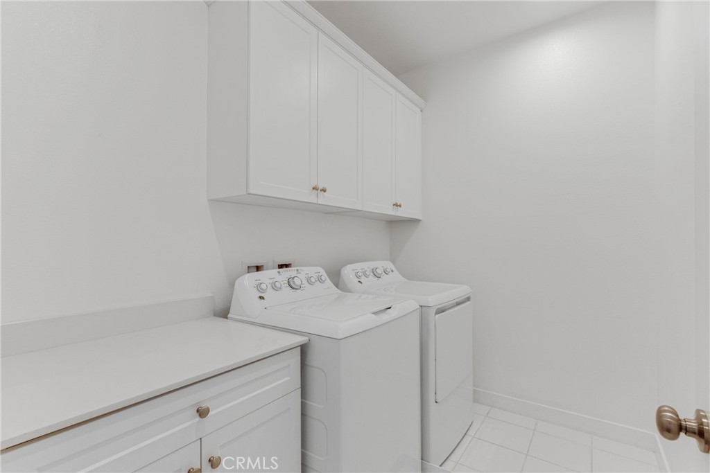 77 Jensen Court Property Photo 20