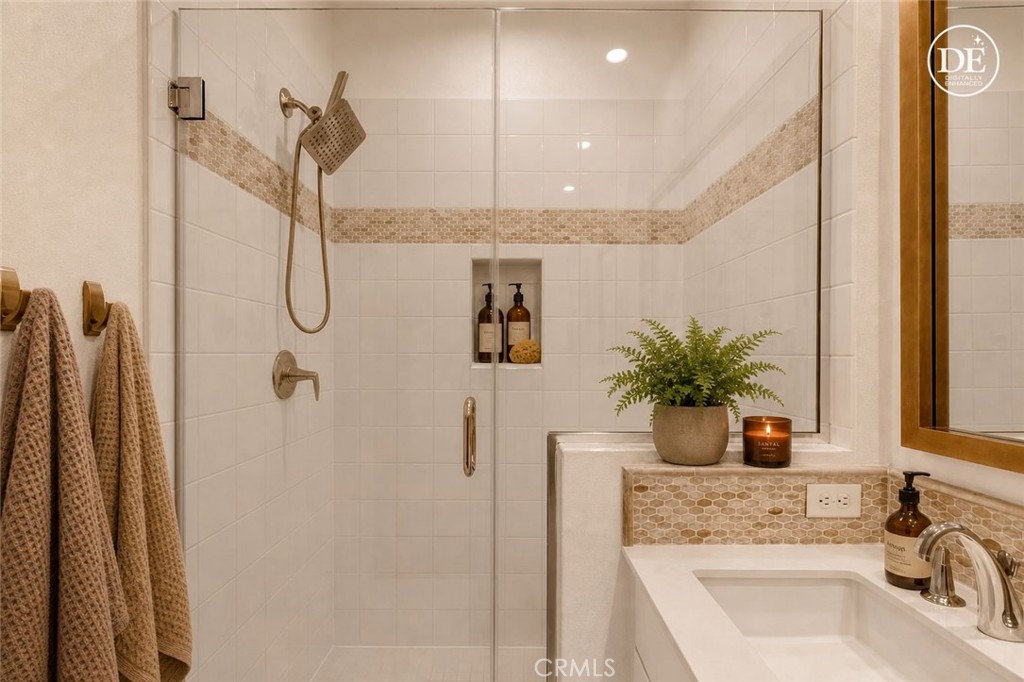 77 Jensen Court Property Photo 27