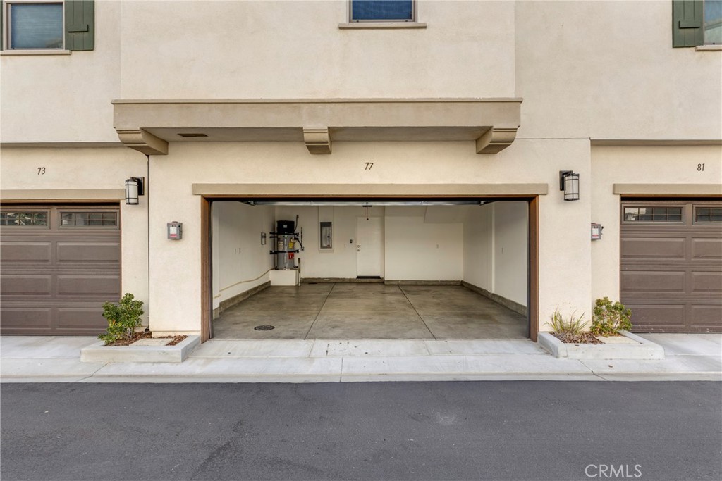 77 Jensen Court Property Photo 34