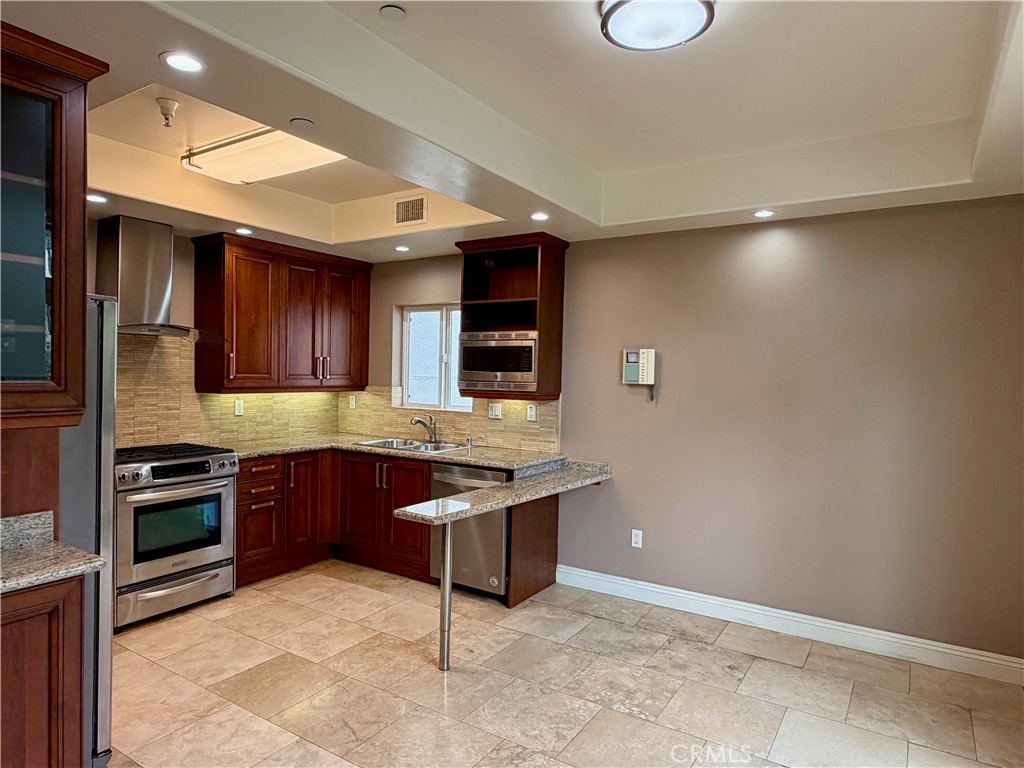 11323 Huston 1 Property Photo 10