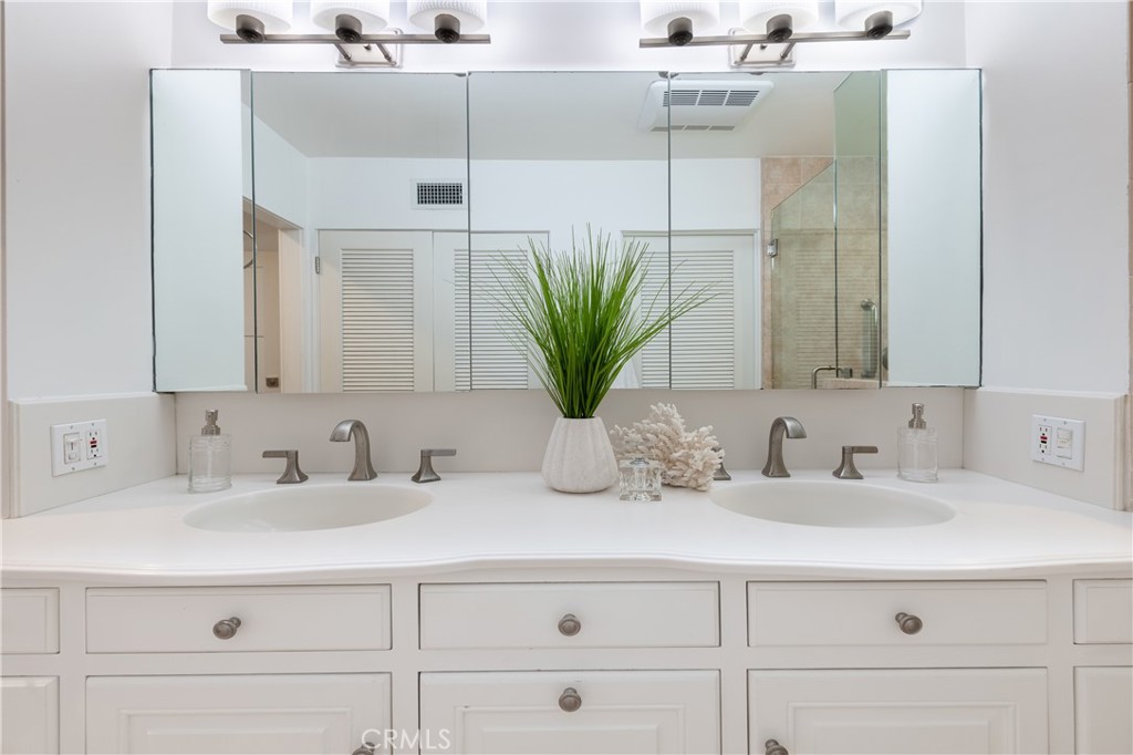 15514 High Knoll Road Property Photo 17