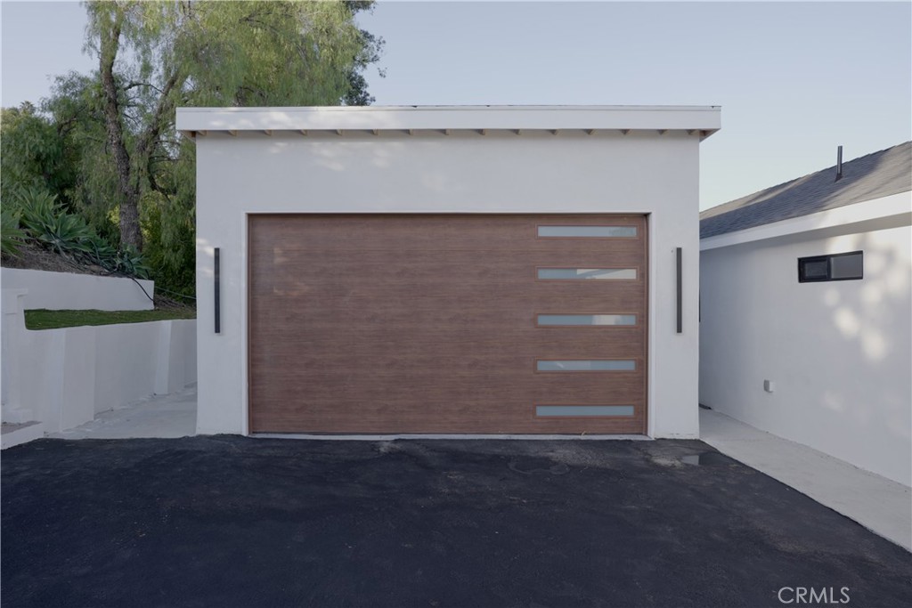 2600 Topanga Skyline Property Photo 17