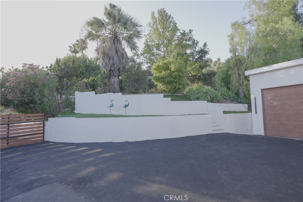 2600 Topanga Skyline Property Photo 18