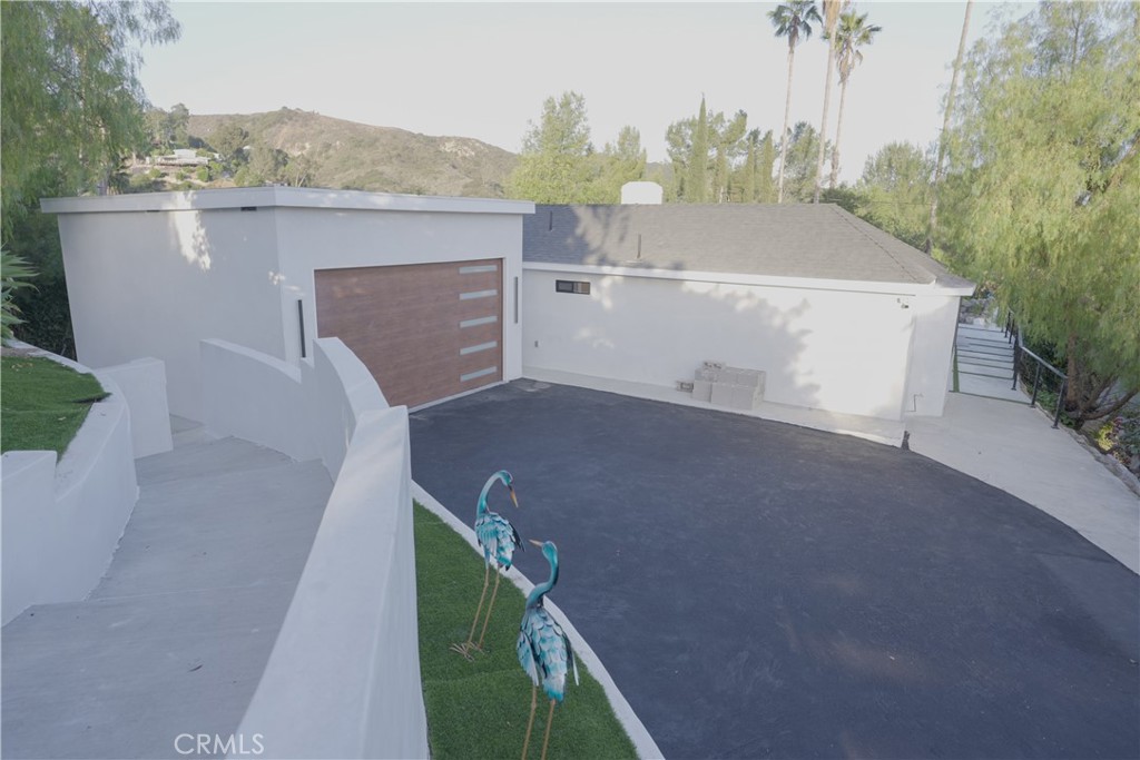 2600 Topanga Skyline Property Photo 22