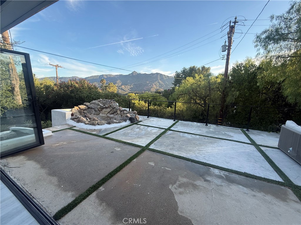 2600 Topanga Skyline Property Photo 29