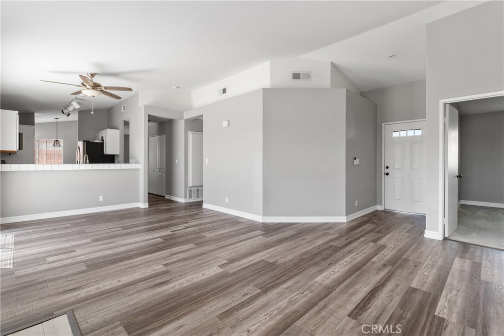 3106 Old Country Property Photo 5