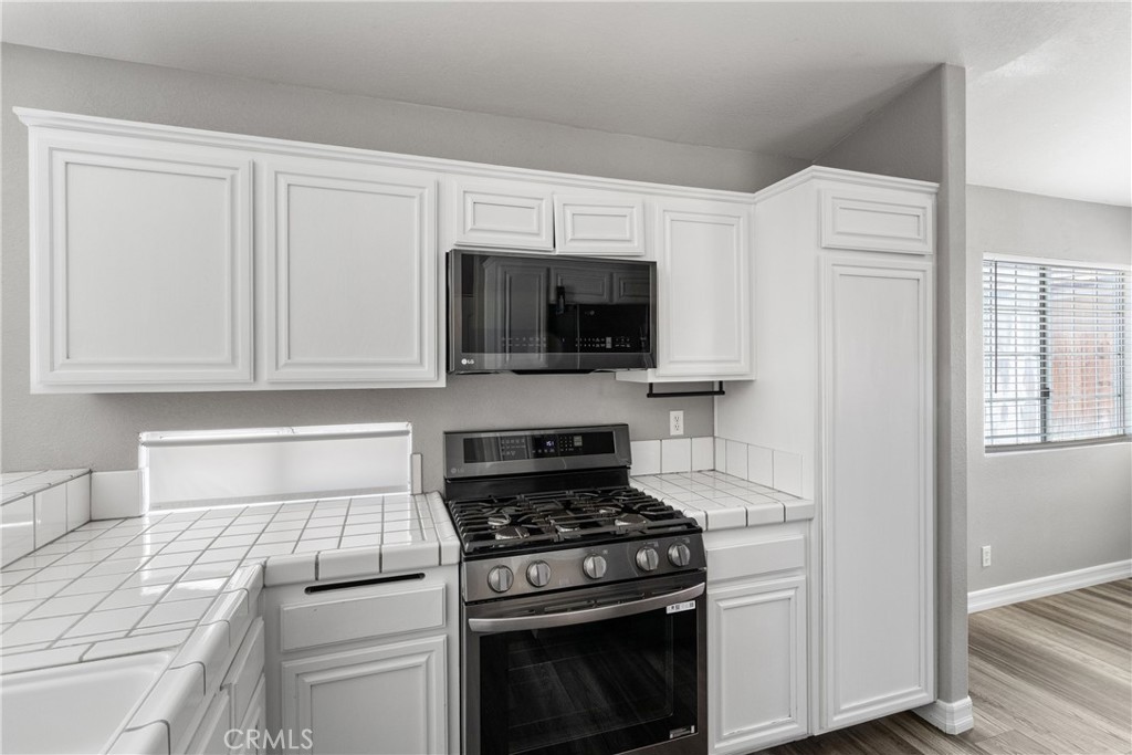 3106 Old Country Property Photo 7