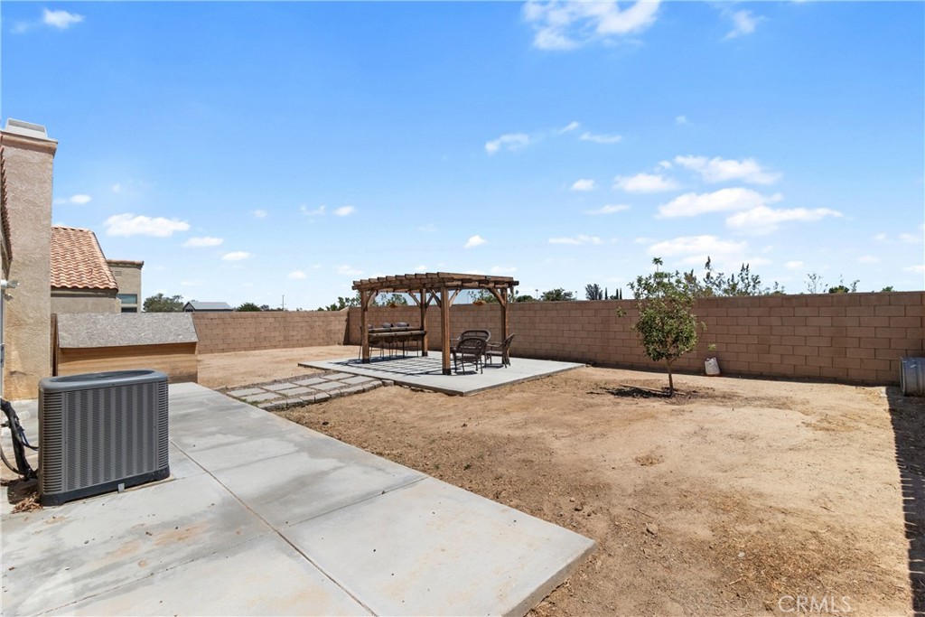 3106 Old Country Property Photo 28